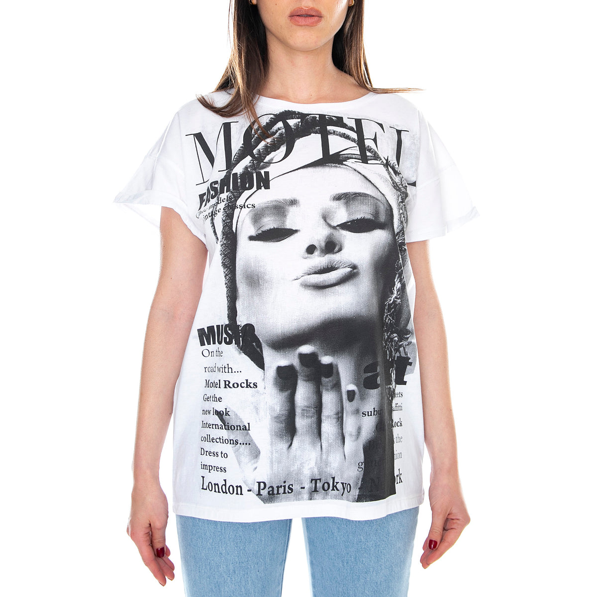 Abbey B&W Vogue Print Tee - White - Maglietta Girocollo Donna Bianca MRCABBEY T - B&W VOG . MOTEL ROCKS 