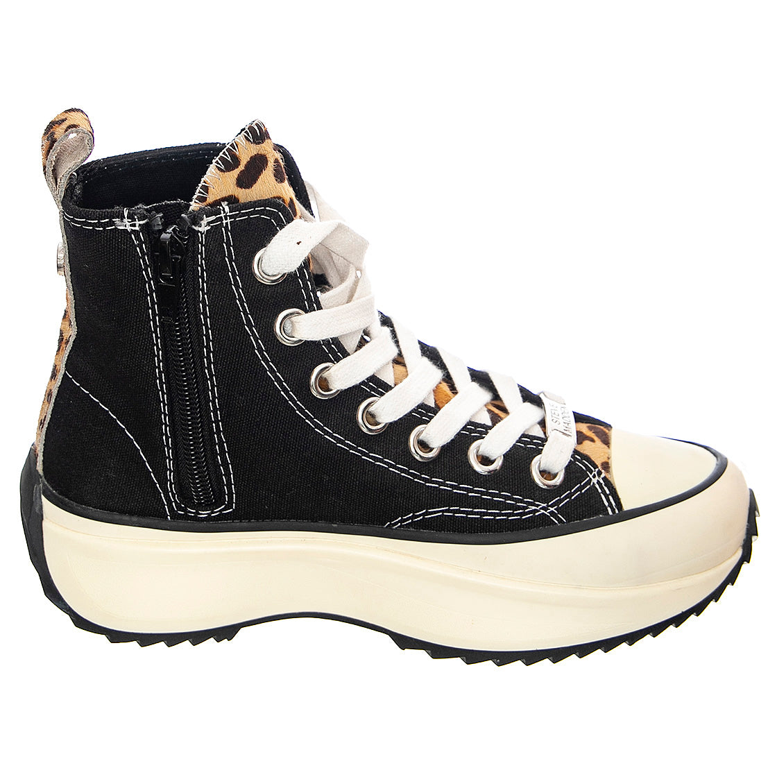 Shark Pony Hair - Scarpe Stringate Profilo Alto Donna Nere con Borchie SMPSHARK-BLKST . STEVE MADDEN 