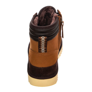 HIGHLAND SPORT - Stivaletti Stringati Profilo alla Caviglia Uomo Marroni UGMHIGSCSNB1122170M . UGG 