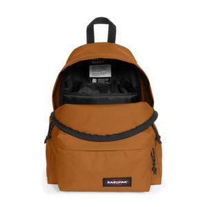 DAY PAK'R CARAMEL BROWN - Zaino Marrone EK0A5BG4 6V11 EASTPAK 