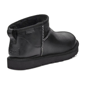 UGG® M CLASSIC ULTRA MINI LTHR REGENERATE BLACK - Stivali Uomo Neri UGMCLUMLRBLK1158191M . UGG 