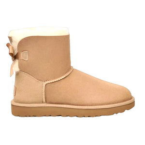 UGG® W MINI BAILEY BOW II SAND - Stivali Donna Beige W1016501-SAN . UGG 