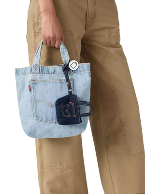 LEVI'S® MINI BACK POCKET TOTE CHARM OCEAN INDIGO - BLUE - Ciondolo a Forma di Borsa Denim Jeans Blu 0080A 0000 LEVIS 