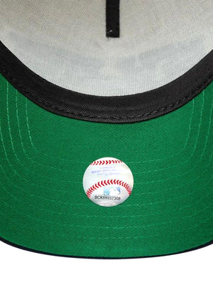WORDMARK SUEDE E-FRAME NEW YORK YANKEES LIGHT TAN / NAVY - Cappellino con Visiera Beige 60915950 LTCNVY NEW ERA 