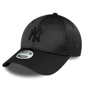 Female Satin 9Forty New York Yankees Black - Cappellino con Visiera Nero 60595368 . NEW ERA 