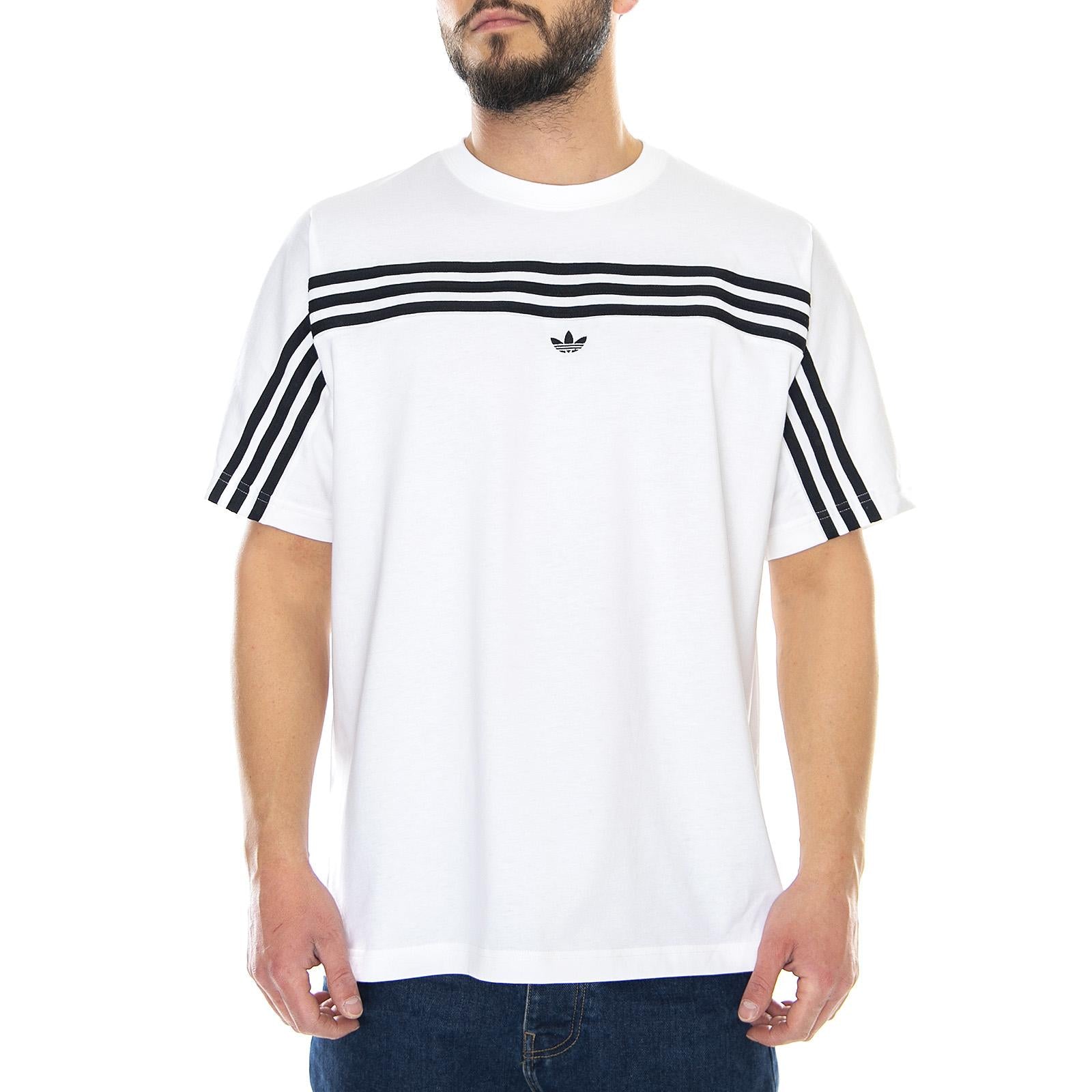  FM1529  ADIDAS 