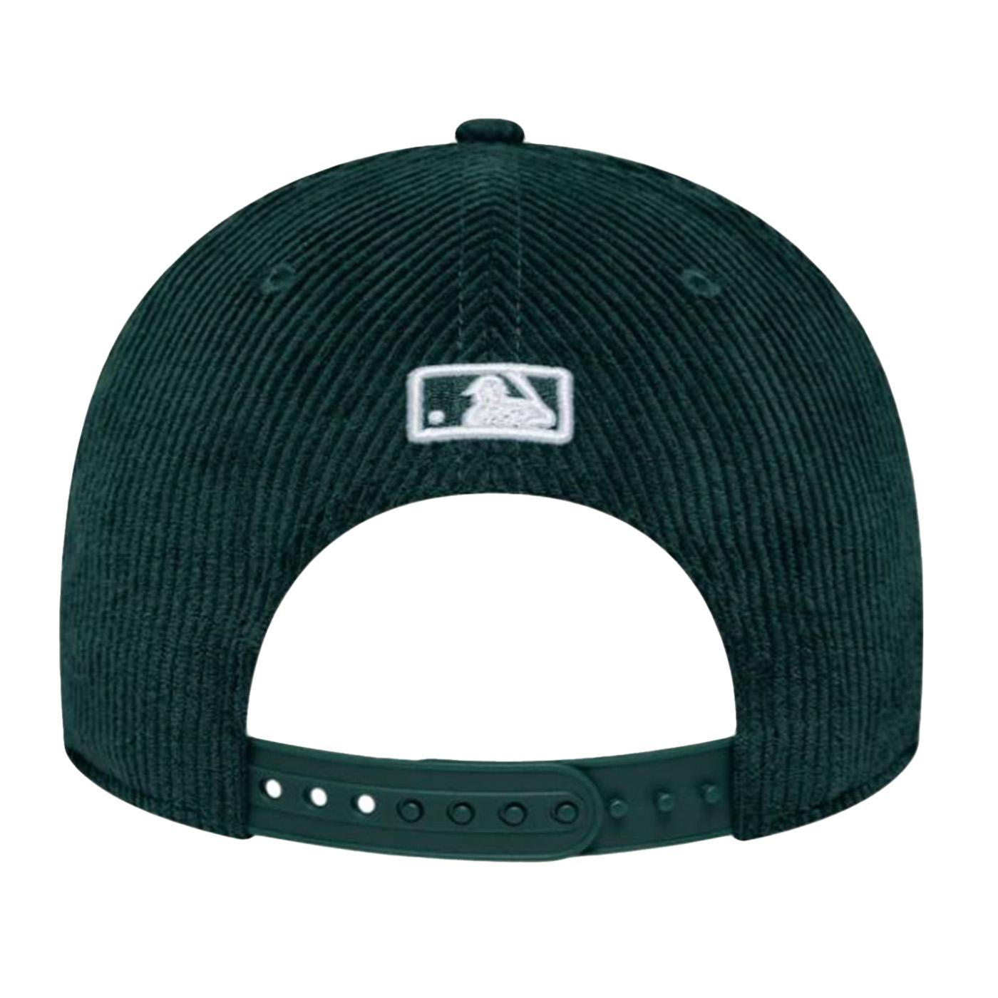 CORD 9FORTY MC Dark Green - Oakland Athletics - Cappellino con Visiera Verde Scuro 60691061 . NEW ERA 