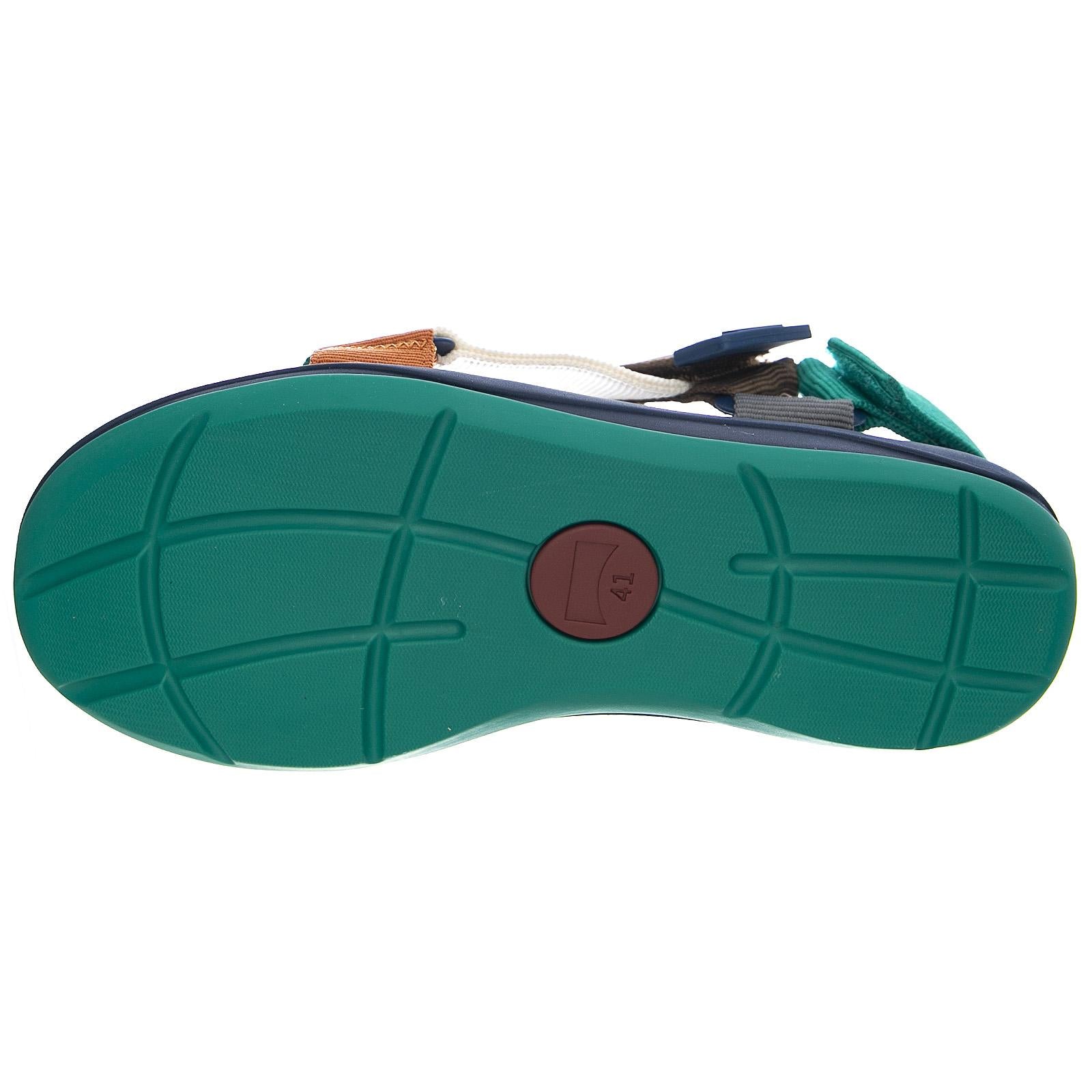  K100539-014  CAMPER 