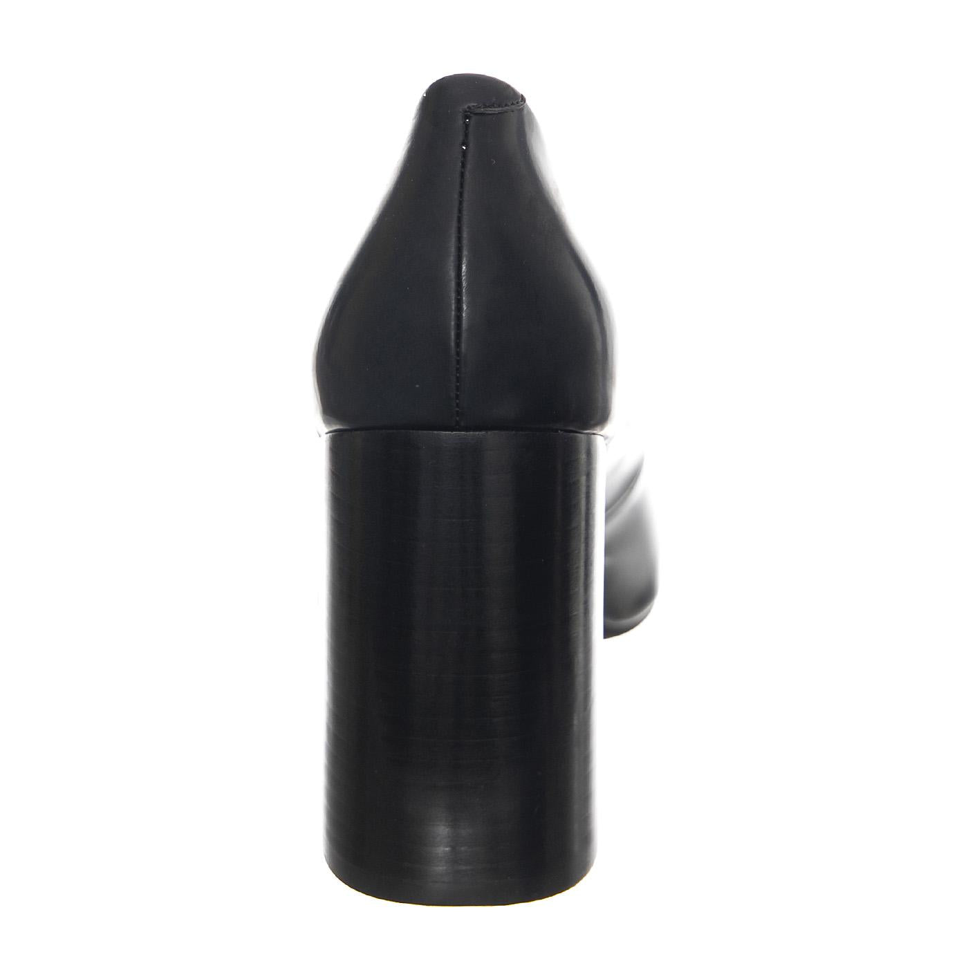  JCS5220901-BLKB  JEFFREY CAMPBELL 