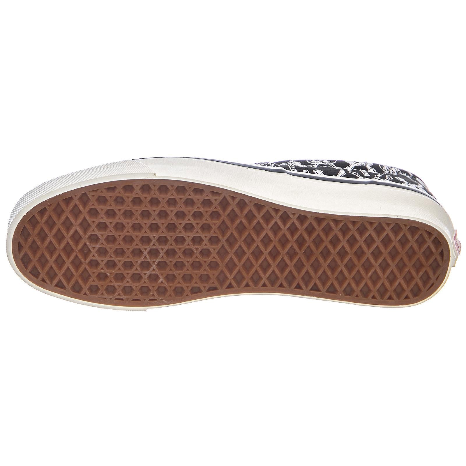  VN0A2RR1X7Y1  VANS 