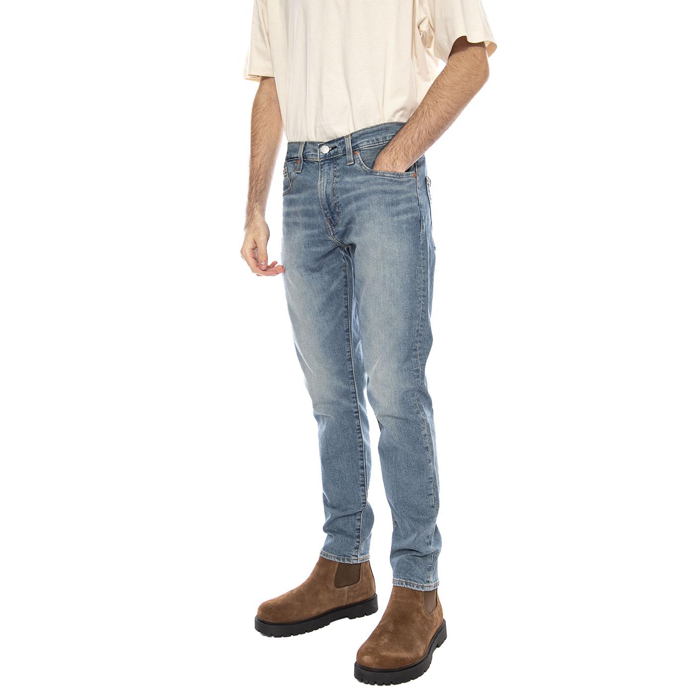  28833-0588  LEVIS 