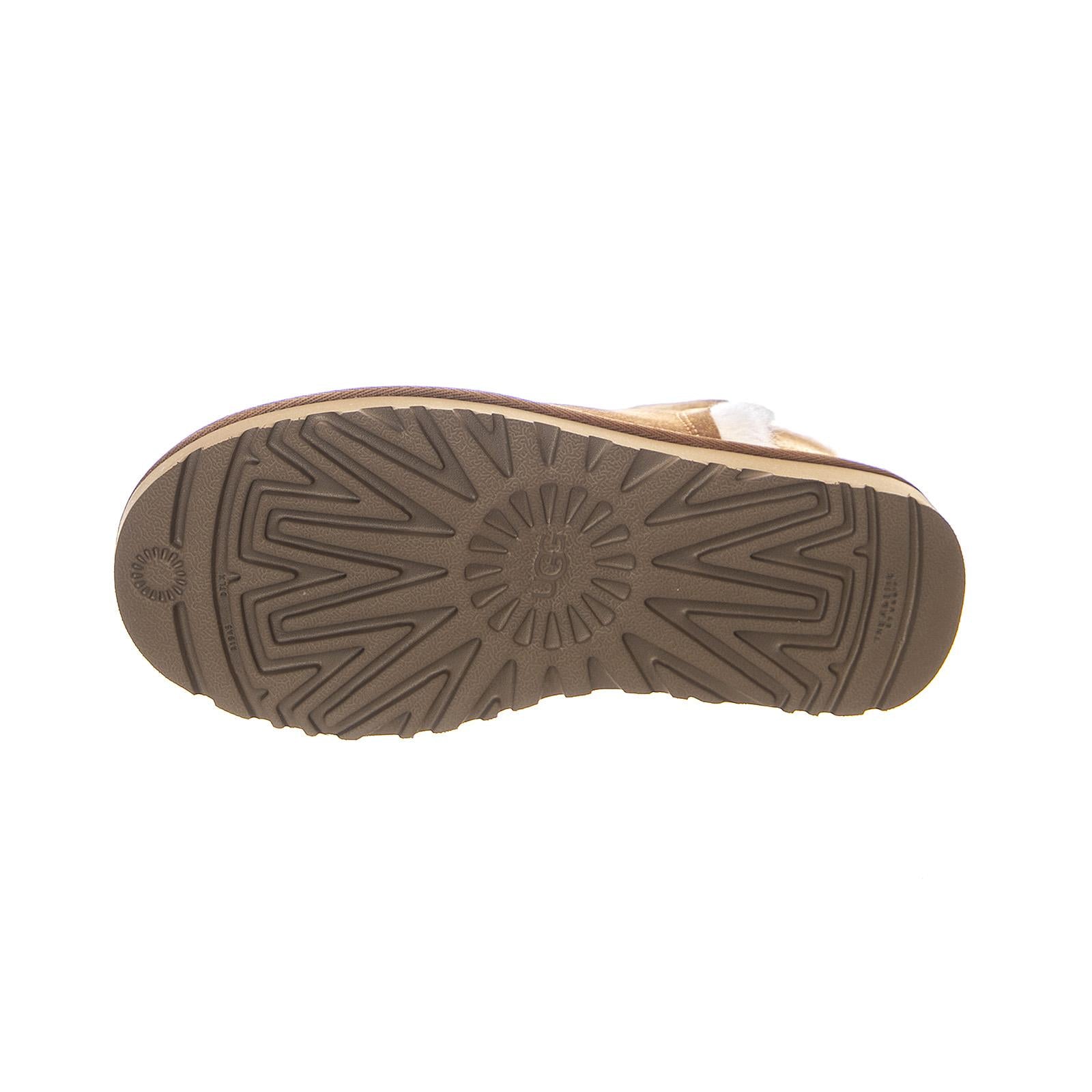  UGSCLFLMCN1103745W  UGG 