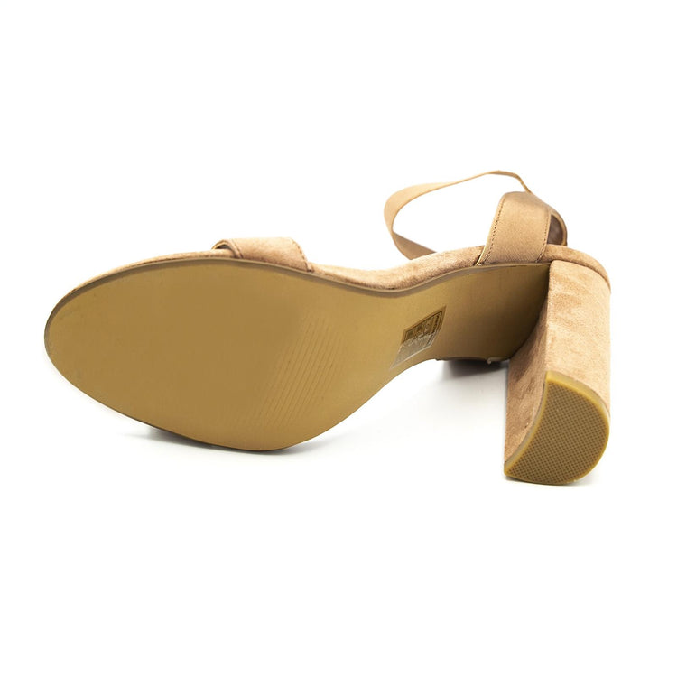  CELE01S1  STEVE MADDEN 