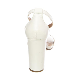  CARRSON  STEVE MADDEN 