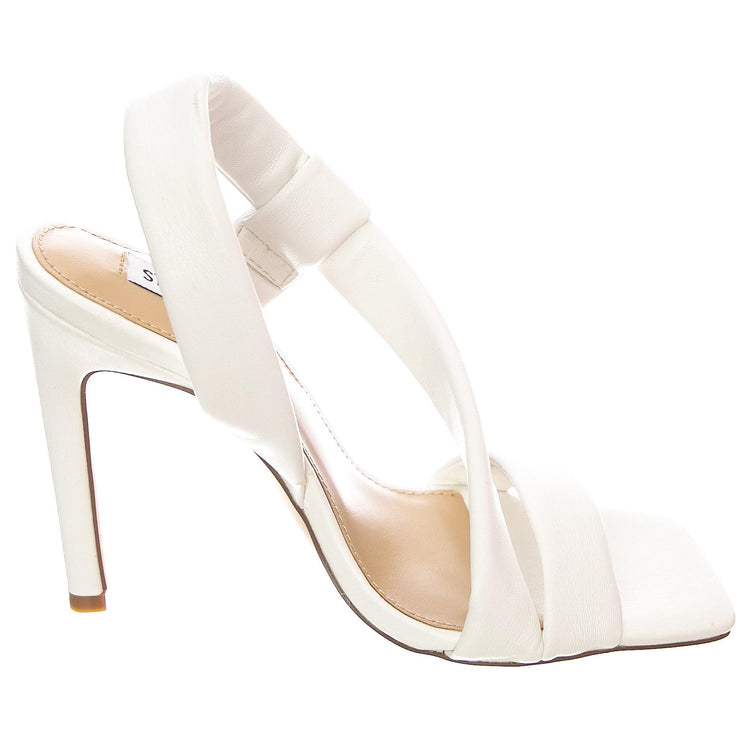  SMSSIZZLIN-WHT  STEVE MADDEN 