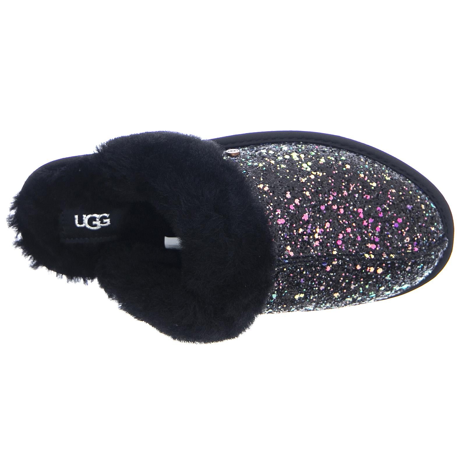  UGSSCUFCBK1107074W  UGG 