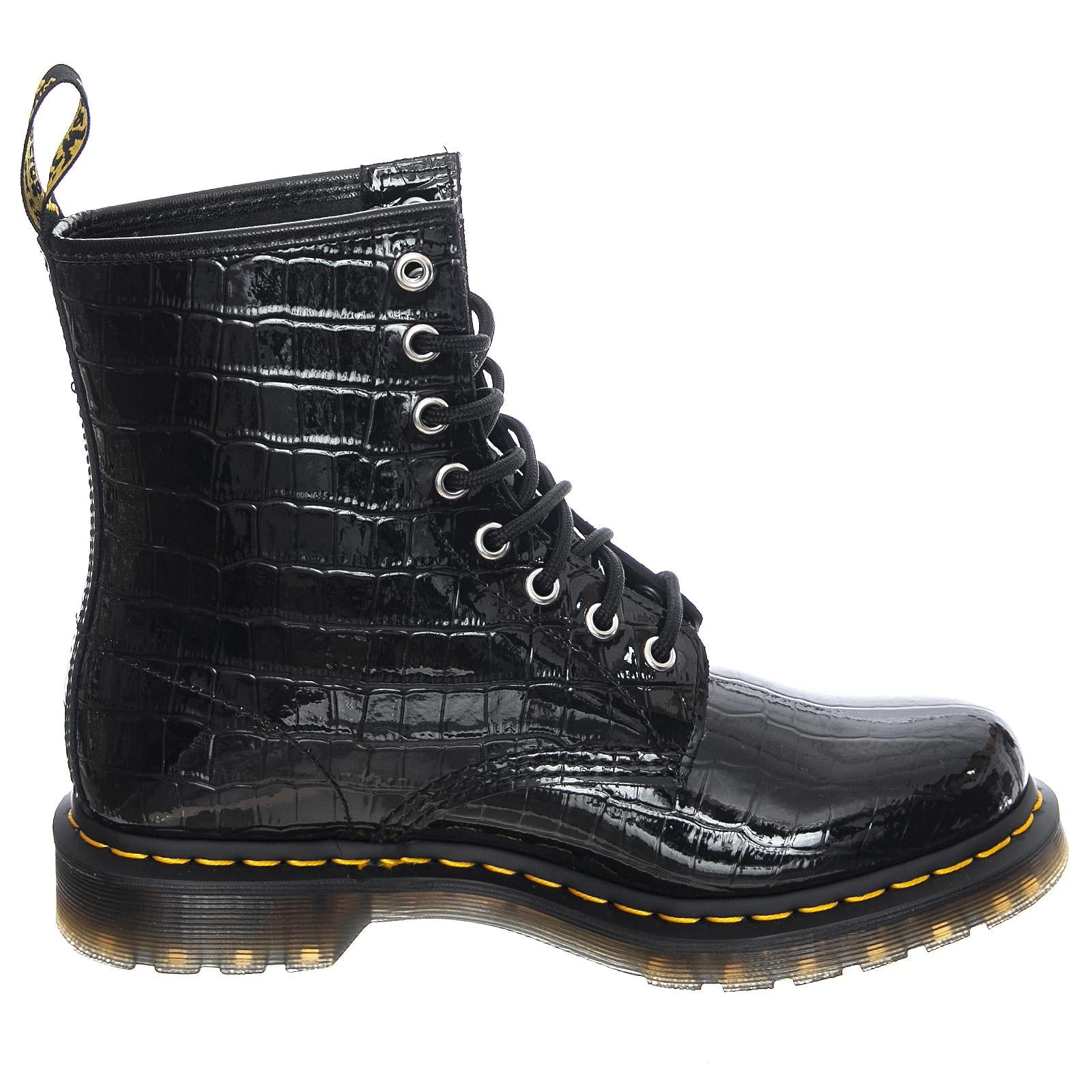  DMSPASCBPCR26262001  DR.MARTENS 