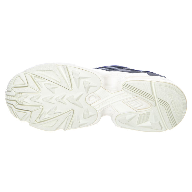  EE7245  ADIDAS 