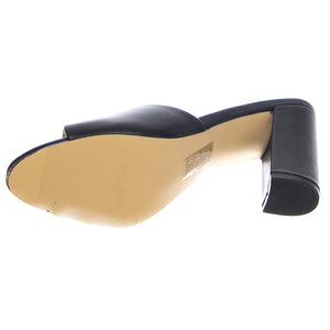  MGSBREEZE-BLK  MADDEN GIRL 