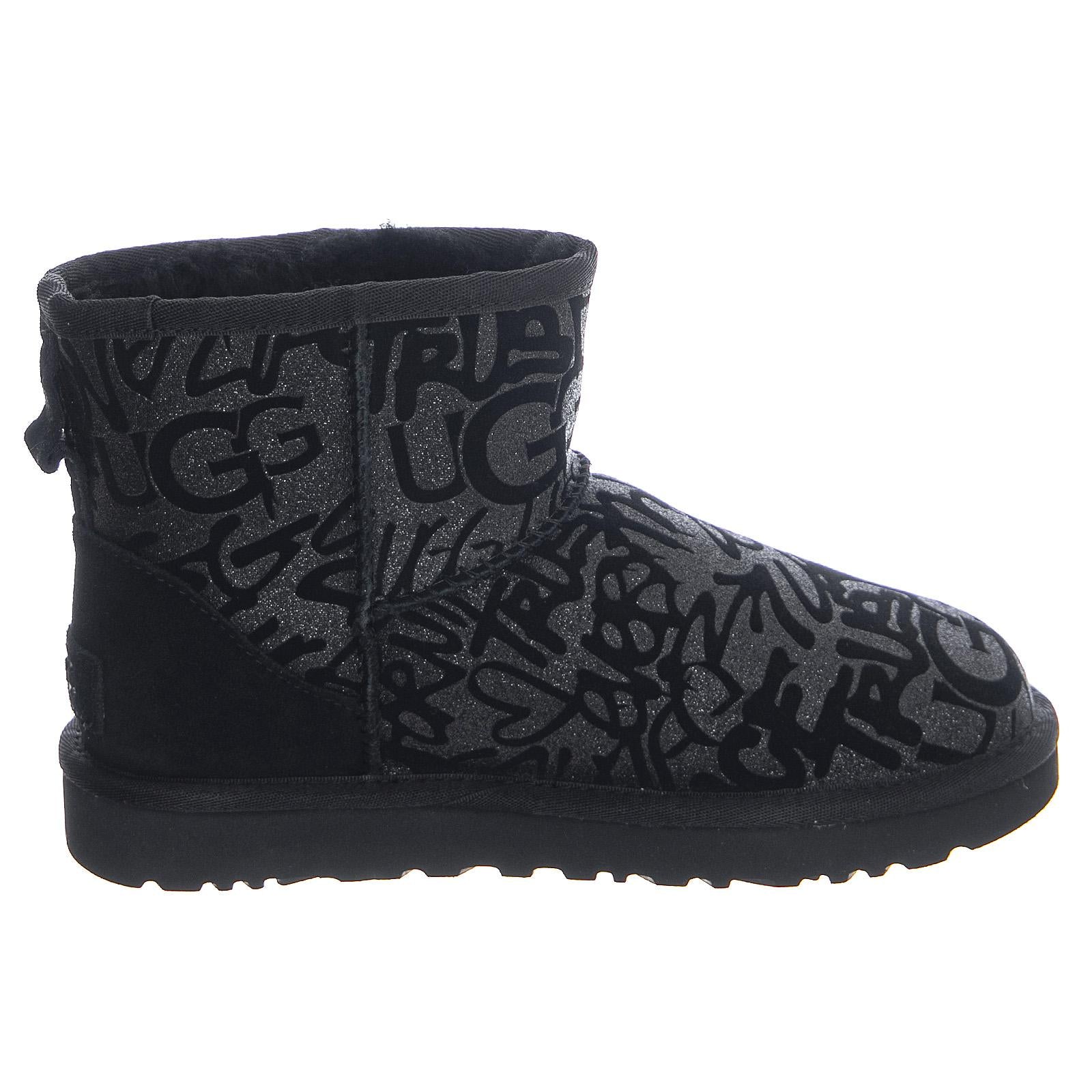  UGSCLMSPGBK1107034W  UGG 