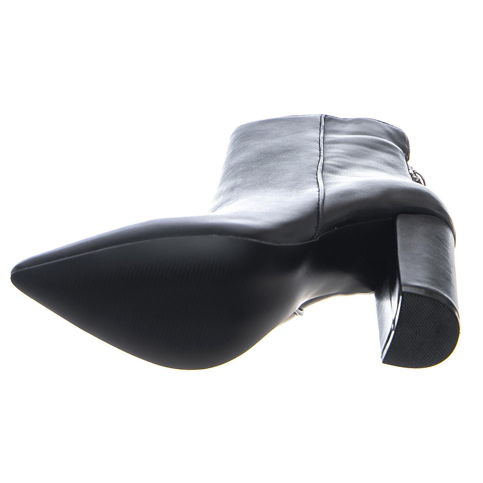 SMSRENN-BLKL  STEVE MADDEN 