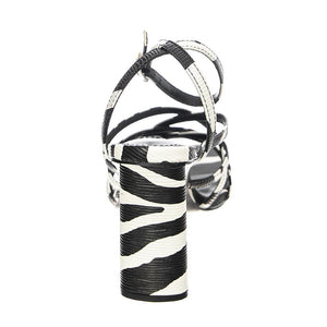  SMSTANTALIZE-BLKWHT  STEVE MADDEN 