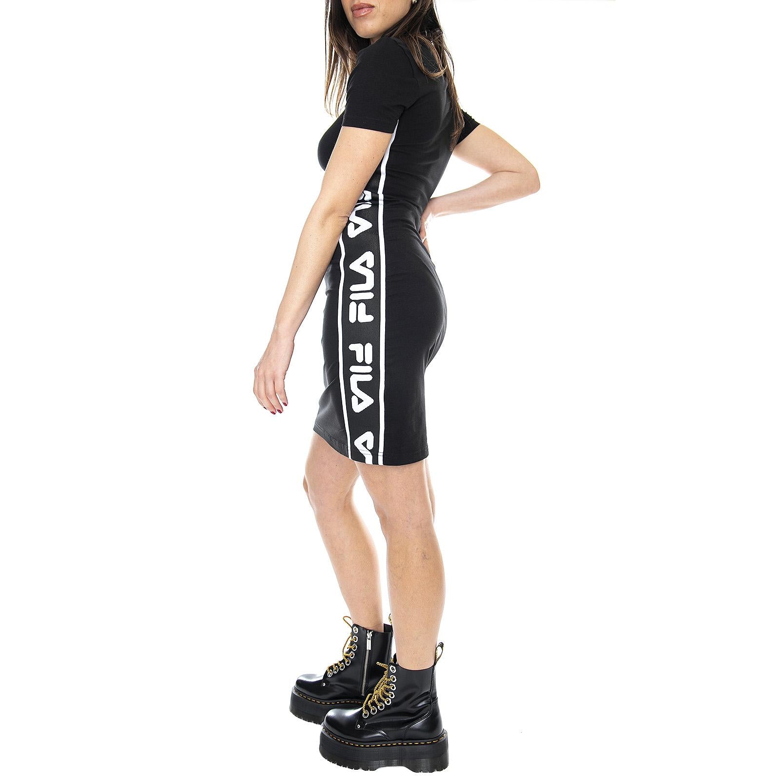  687697-002  FILA 