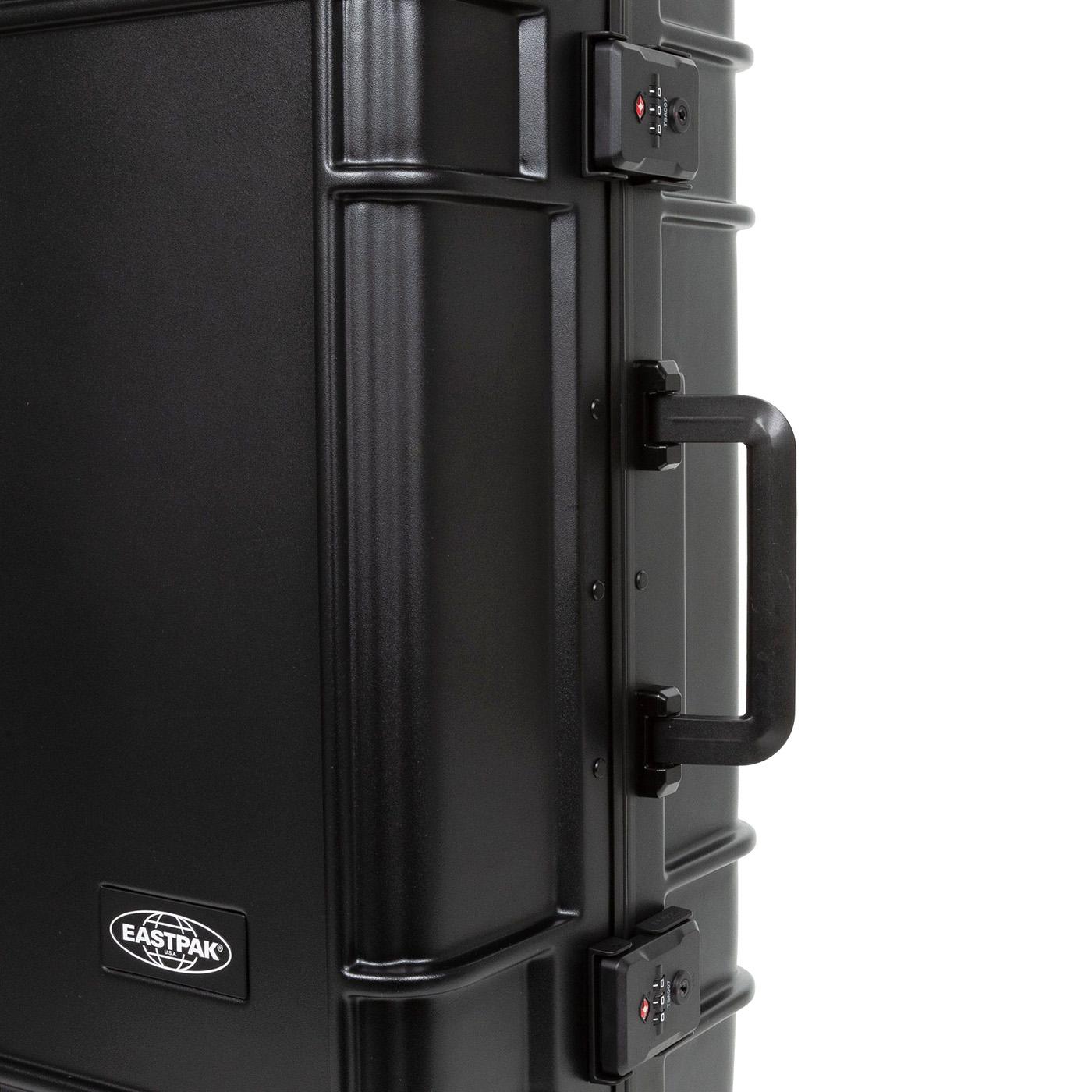 Resist'R Case M Black - Valigia Trolley Nera EK0A5BJF0081  EASTPAK 