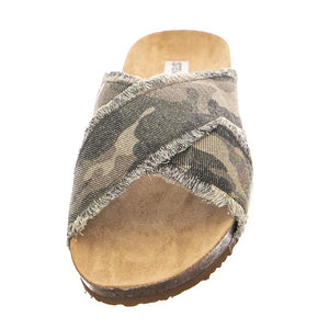  SMSVERSED-CAMO  STEVE MADDEN 