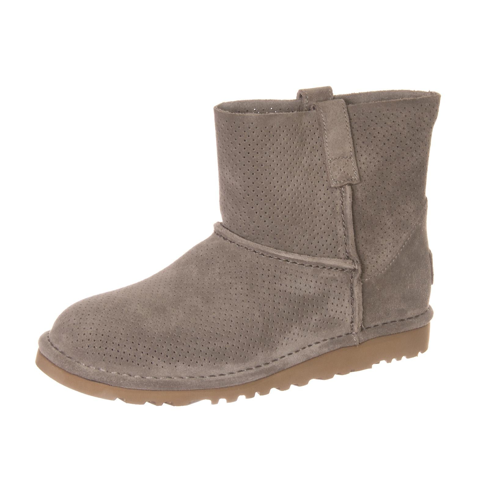CLASSIC UNLINED MINI PERF MOLE UGSCLUNLMPMO1016852W  UGG 